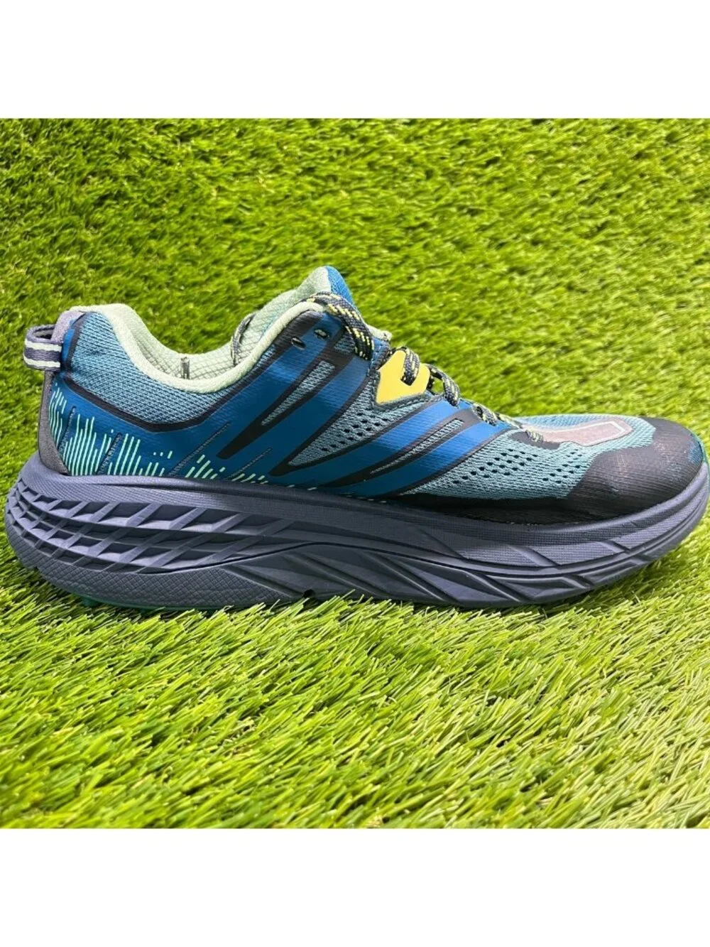 Hoka please review
